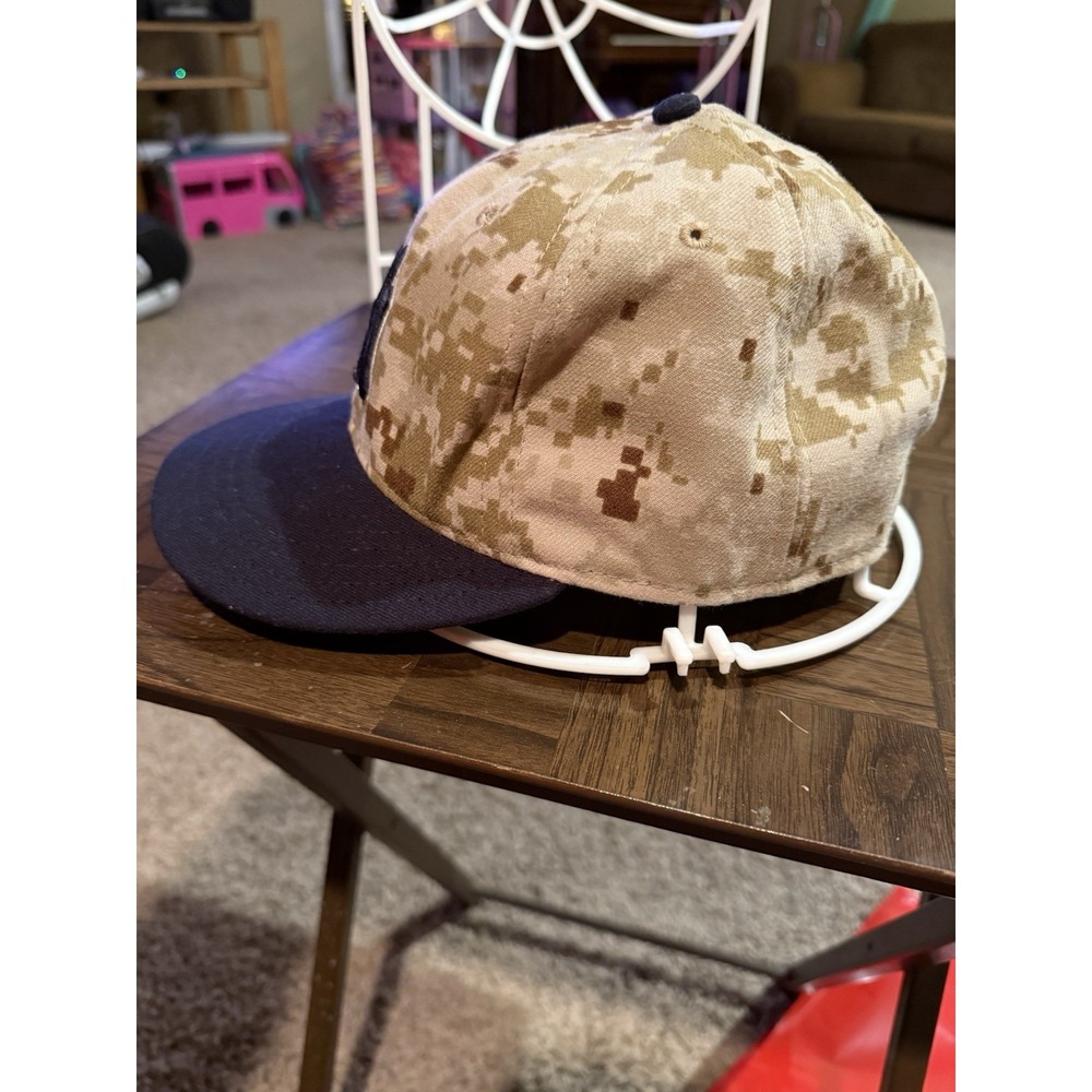 New Era 59FIFTY‎ New York Yankees Digi Camo Fitted Hat 7 3/8 MLB On-Field - Picture 2 of 7